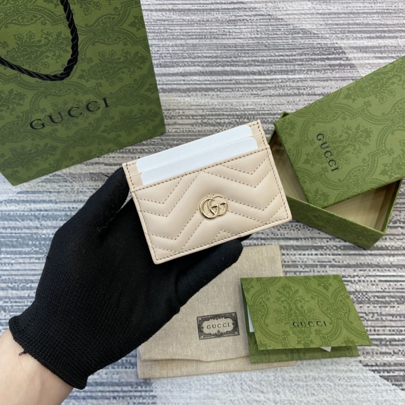 G*u*i wallets & purse